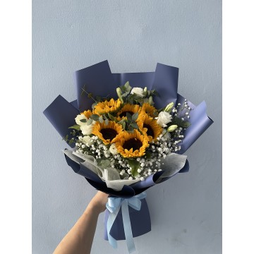 Blooming Blues | Floral Bouquet