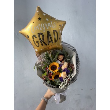 Happy Graduation! | Floral Bouquet